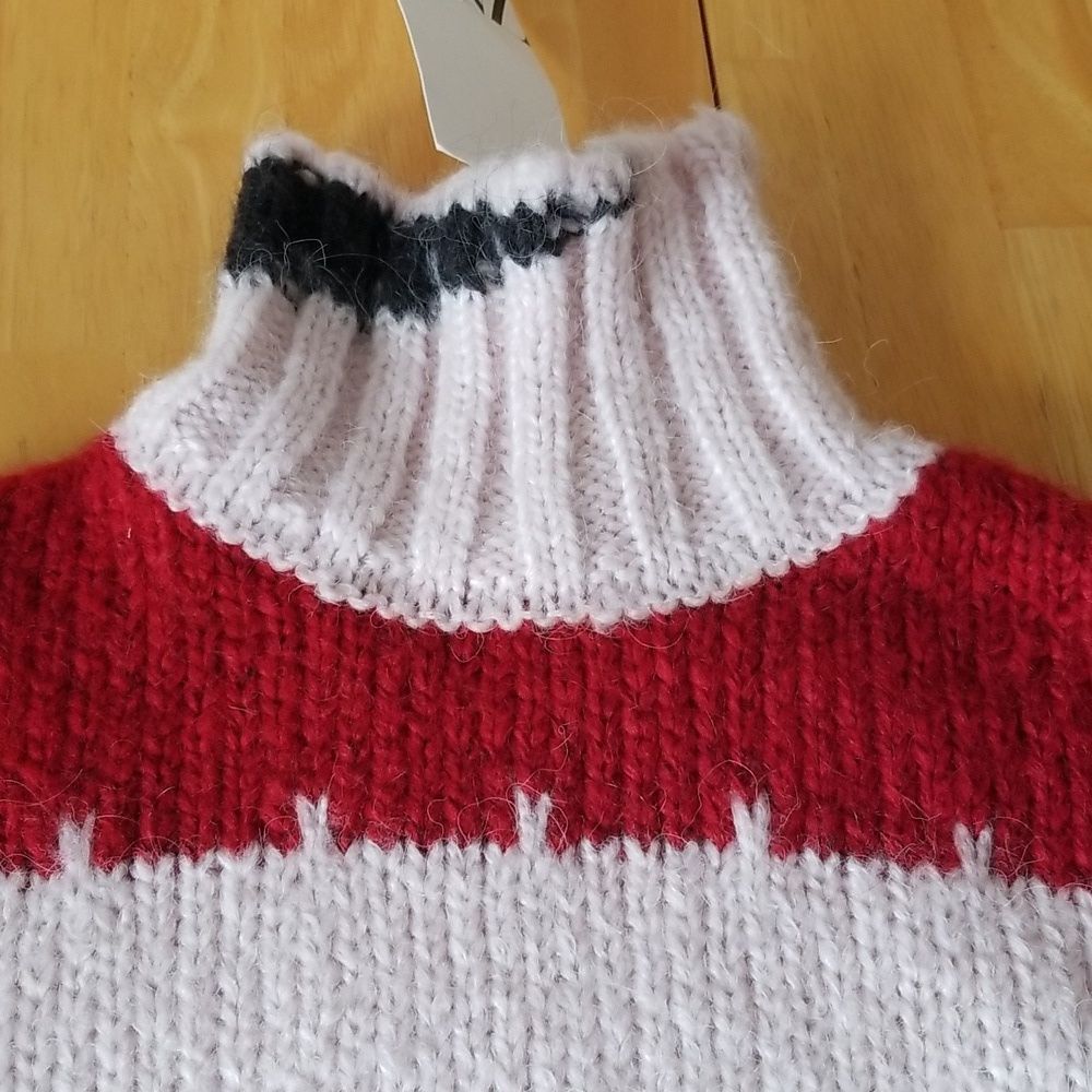 ZARA Wool Blend Sweater - Picture 4 of 9